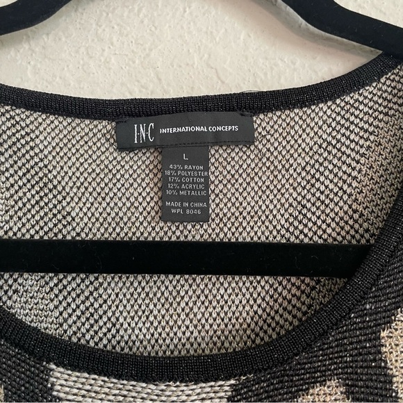 INC abstract holiday glitter sweater top size L asymmetrical hem sophisticated - Picture 6 of 9